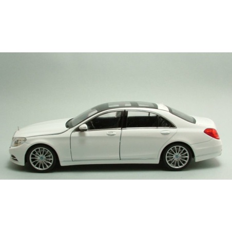 Mercedes S-Klasse (W222), 2013,White 1-24 by Welly