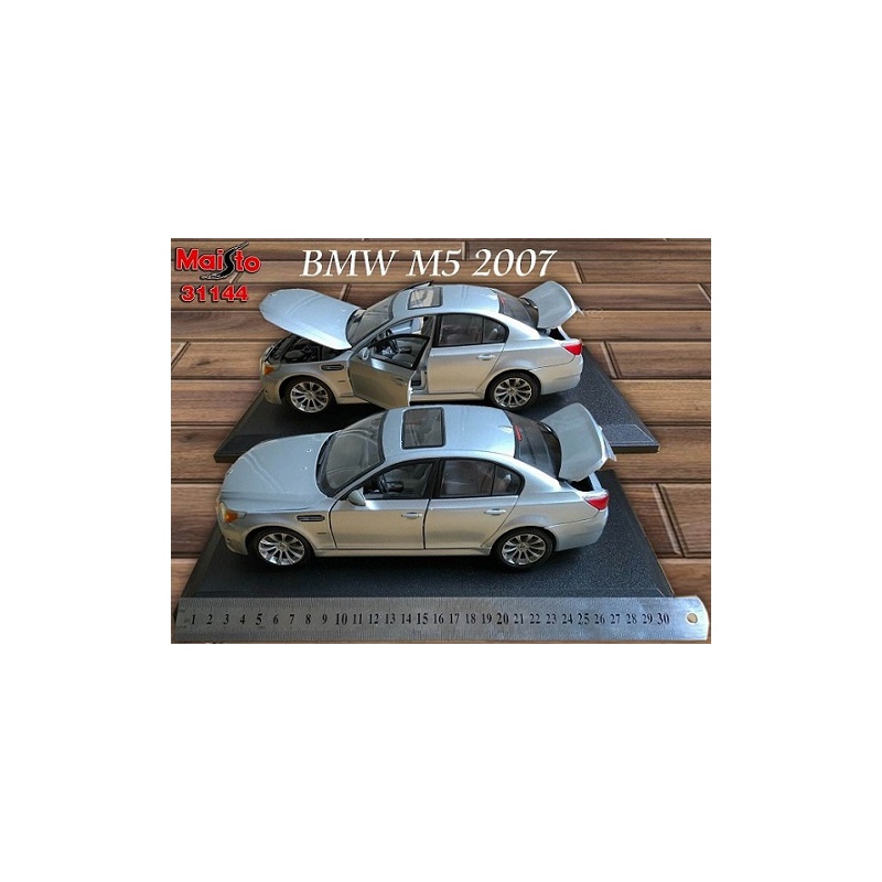 ماکت ماشین بی ام او  BMW M5 2007 by Maisto