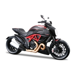 DUCATI DIAVEL 1/12 Diecast Motorcycle Model by Maisto