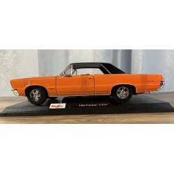 ماکت ماشین  پونتیاک  Pontiac GTO Hurst 1965 by Maisto 31885