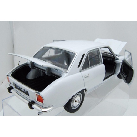 Peugeot 504 Saloon 1975  by Welly