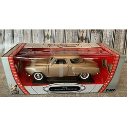 ماکت ماشین استودی بیکر  Studebaker Champion 1950 , by Yatming