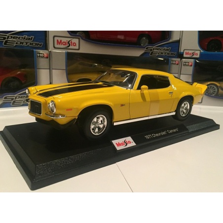 ماکت ماشین شورلت Chevrolet Camaro Z28 1971 by Maisto  Special Edition