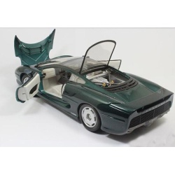 ماکت ماشین جگوار Jaguar Xj220 Special Edition by Maisto