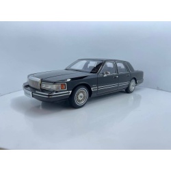 Lincoln Towncar V8 1993-1995