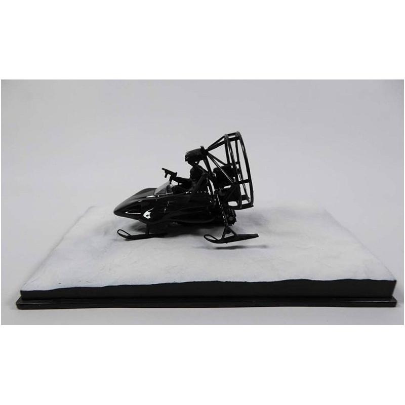 HOVERCRAFT JAMES BOND 007