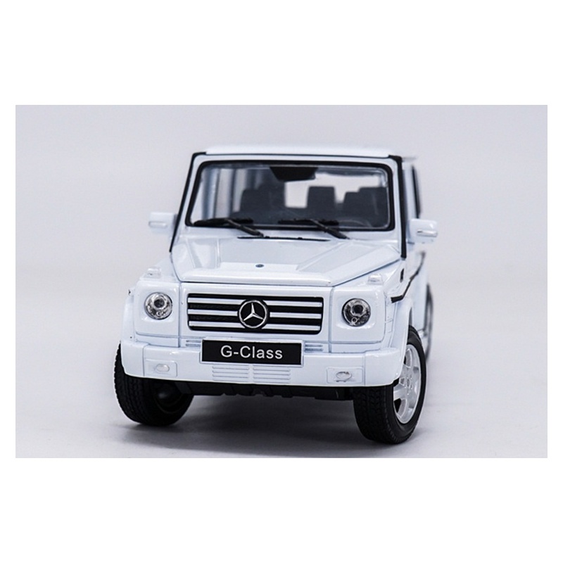 ماکت ماشین1/24  Mercedes Benz G Class GClass G500 G55 (White)