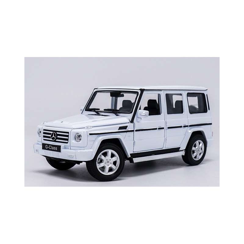 ماکت ماشین1/24  Mercedes Benz G Class GClass G500 G55 (White)