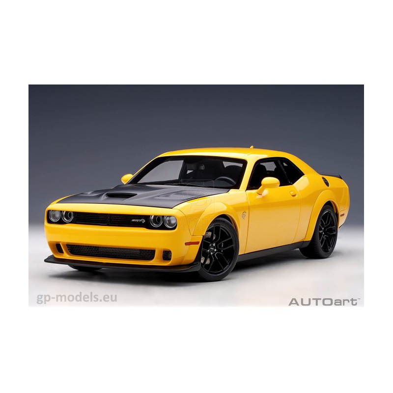 ماکت ماشین دوج چالنجر  Dodge Challenger SRT Hellcat Widebody AUTOart