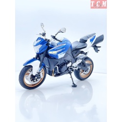 ماکت موتور سوزوکی بی-کینگ...