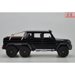 ماکت ماشین مرسدس بنز 1/24...