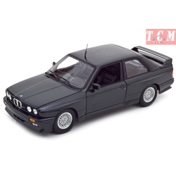 ماکت ماشین بی ام و1/18 BMW...